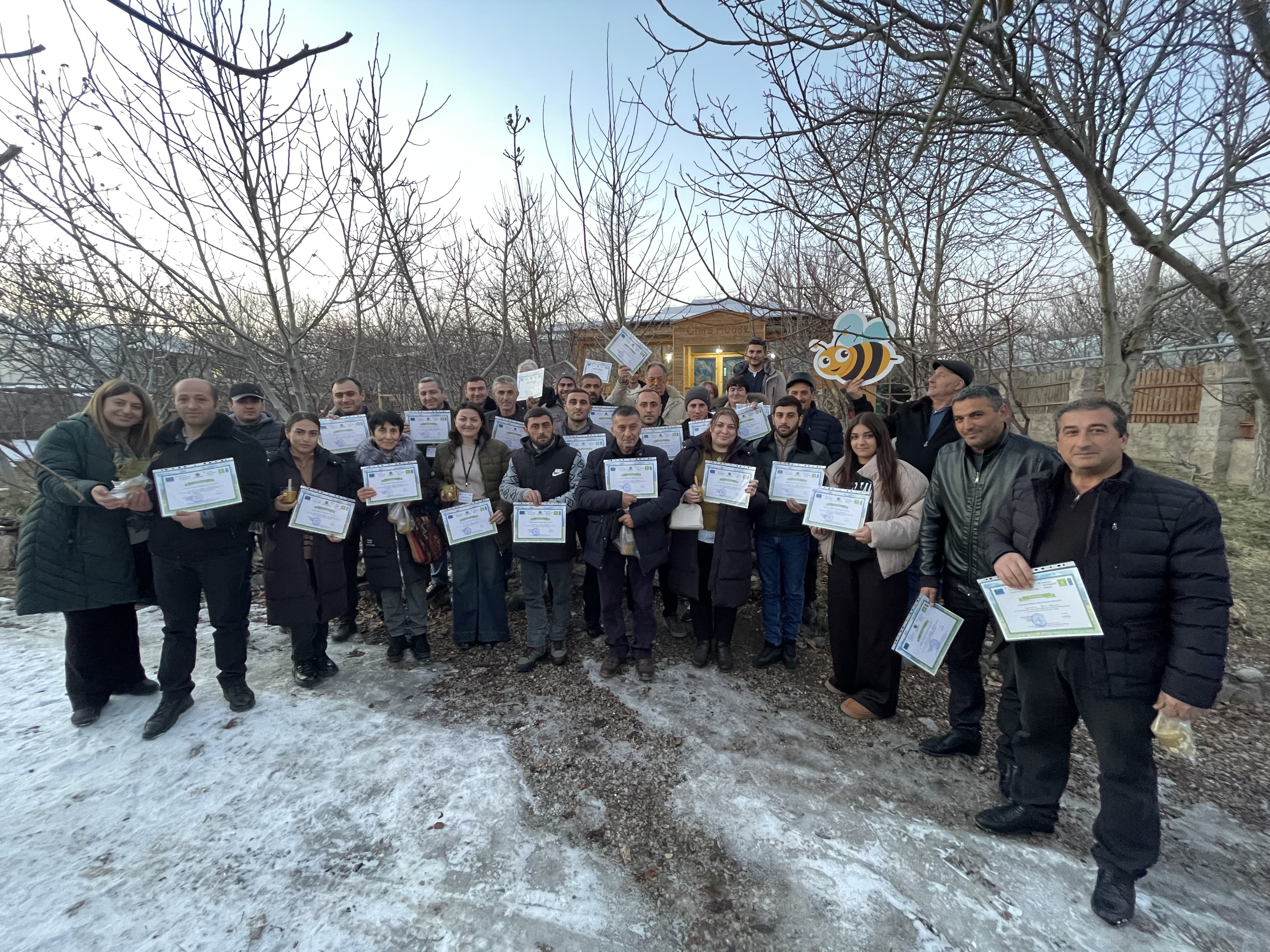 Ավանդական և օրգանական մեղվաբուծություն - նկարներ 3